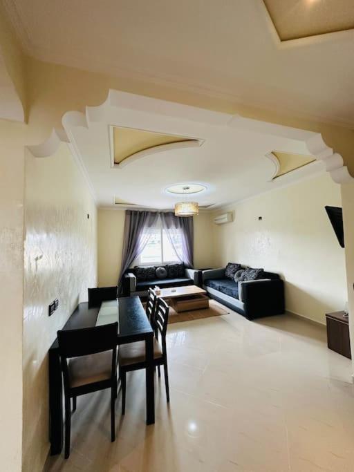 Apartamento Vacacional Achakar Playa&Piscina! Tanger Eksteriør billede