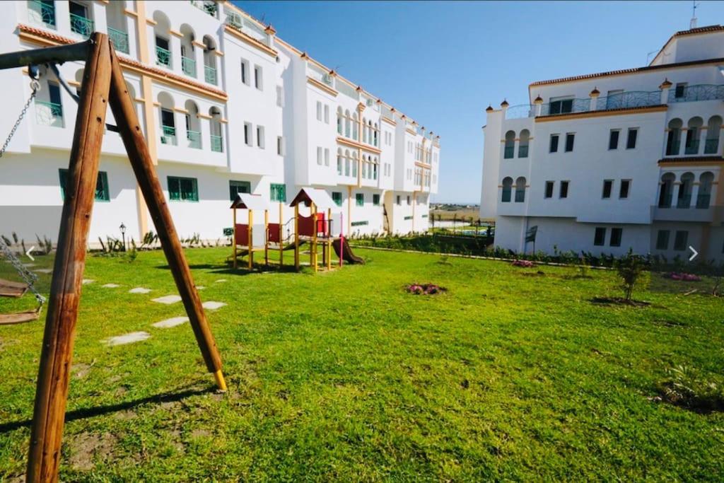 Apartamento Vacacional Achakar Playa&Piscina! Tanger Eksteriør billede